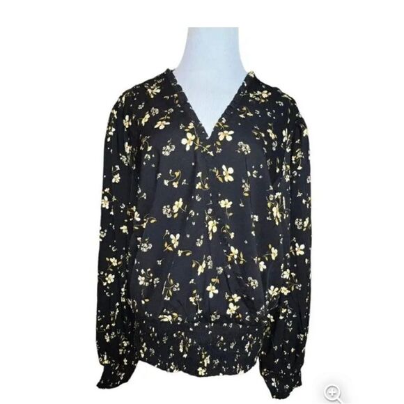 NWT Lost + Wonder Plus Size Daisy Floral Black Long Sleeve Crop Top - Size 1XL - Picture 2 of 7